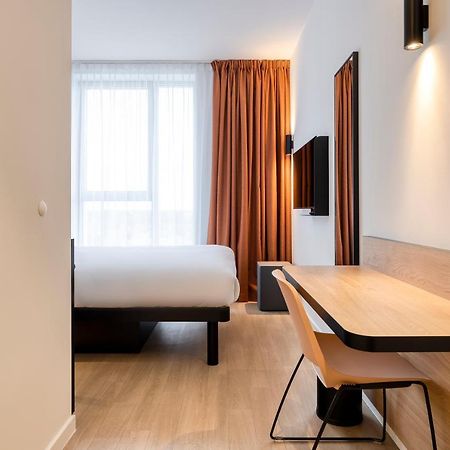 B&B Hotel 梅赫伦 外观 照片